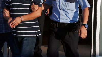 Asayiş Şube Müdürlüğümüz koordinesinde yapılan çalışmalar sonucu aranması olan 27