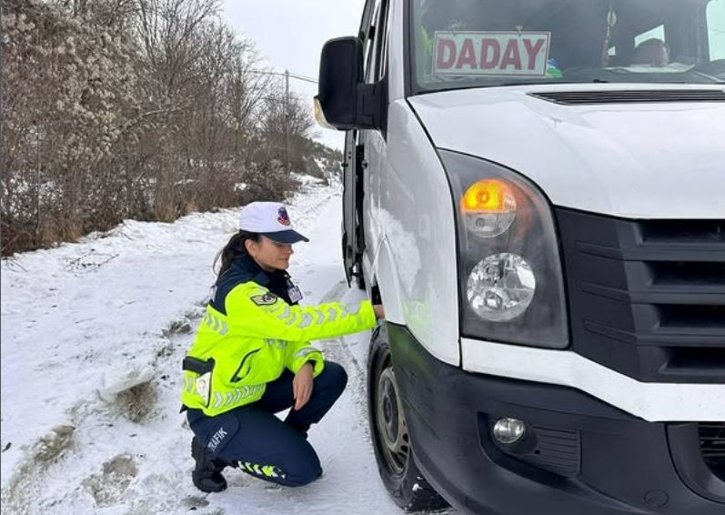Kastamonu İl Jandarma Komutanlığına bağlı trafik timleri tarafından, bölgemizde etkili