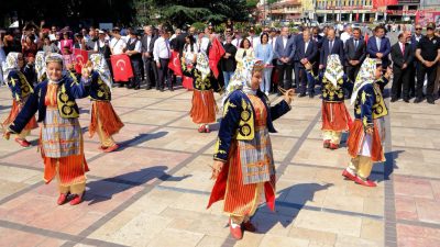 Büyük Önder Gazi Mustafa Kemal Atatürk’ün Kastamonu’ya gelişleri ile Şapka