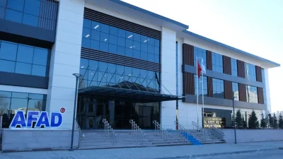BİNA İŞLERİ YAPTIRILACAKTIR Demir Profilden Garaj ve Depo yapım işi