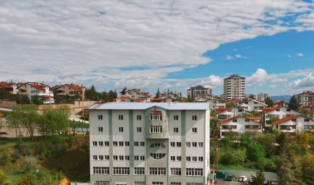 Kastamonu Belediyesi bünyesinde gençlerin eğitim hayatına katkı sunmak amacıyla faaliyet