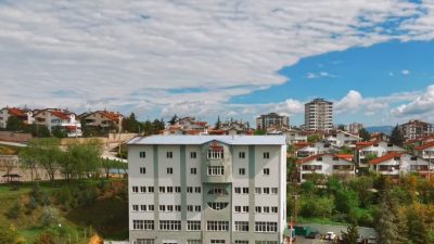 Kastamonu Belediyesi bünyesinde gençlerin eğitim hayatına katkı sunmak amacıyla faaliyet