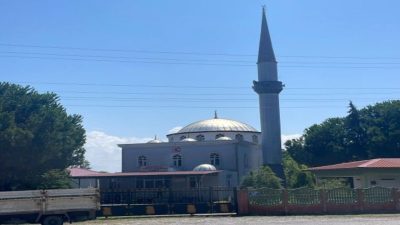 Samsun’un Çarşamba ilçesinde bulunan Şehit Polis Tuncay Karataş Camii’nde kimliği