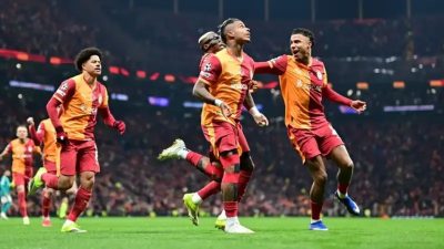 Galatasaray’ın Arsenal forması giyen Gabriel Martinelli için girişimde bulunduğu öne