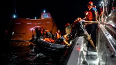 İçişleri Bakanlığı, Kastamonu’nun Doğanyurt ilçesi açıklarında su alarak batma tehlikesi