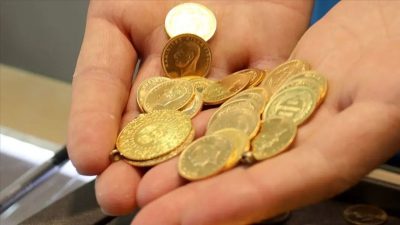 Altın fiyatlarında yaşanan hareketlilik yatırımcıların gündemindeki yerini korurken, gram altının
