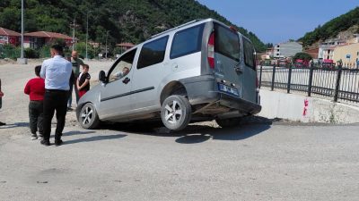 Kastamonu’nun İnebolu ilçesinde yürekleri ağza getiren ancak büyük bir şans