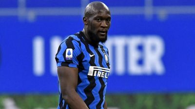Fenerbahçe, transfer gündemini sarsan hamleyi resmen duyurdu. Sarı-lacivertli ekip, Napoli