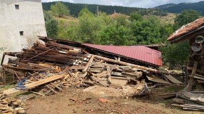 Kastamonu’nun Taşköprü ilçesine bağlı Kirazcık köyü Oruçlu Mahallesi’nde sabah saatlerinde