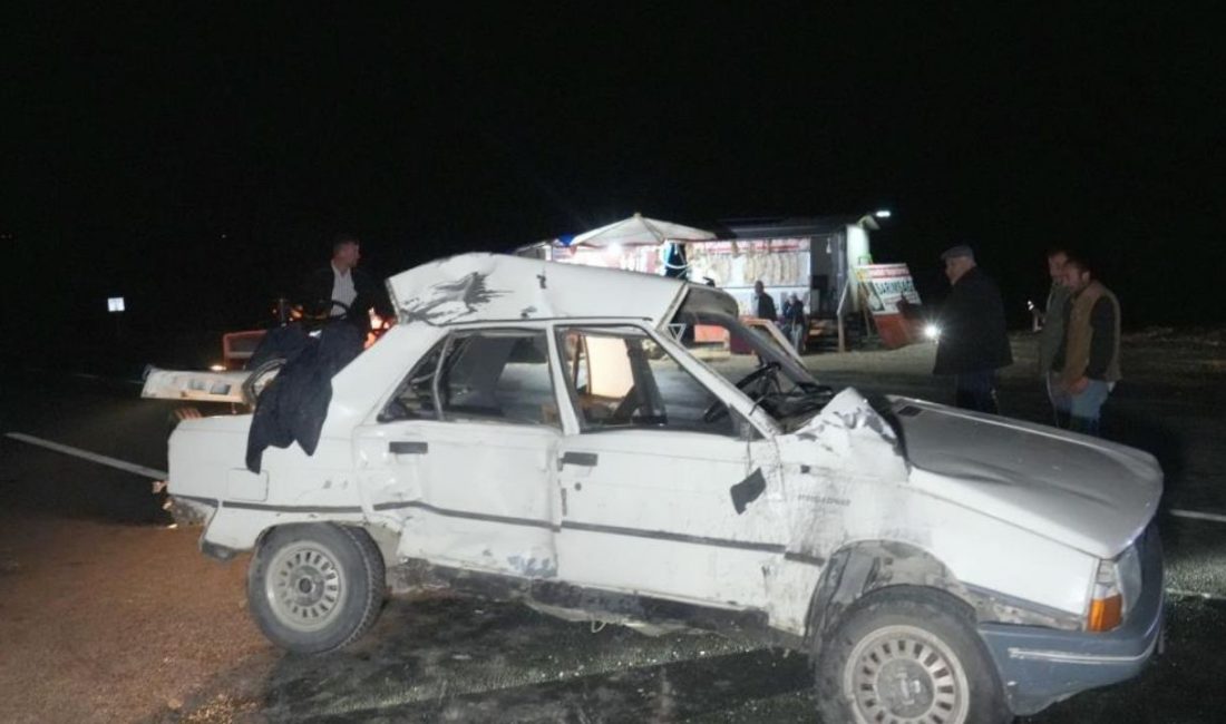 Kastamonu’nun Taşköprü ilçesinde tır ile otomobilin çarpışması sonucu meydana gelen