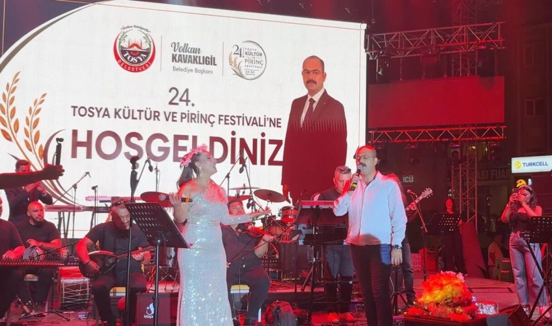 Kastamonu’nun Tosya ilçesinde düzenlenen 24. Tosya Kültür ve Pirinç Festivali,