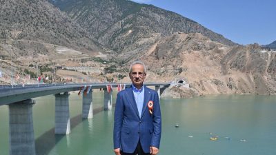 Türkiye’nin ulaşım altyapısındaki yatırımlarına ilişkin güncel veriler açıklandı. Ulaştırma ve