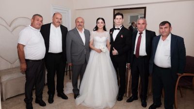 Kastamonu’nun Taşköprü ilçesi, Yıldırım ve Güner ailelerinin mutlu gününe ev