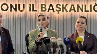 Kastamonu’daki “Türkiye Yüzyılı Buluşmaları” programına katılan Aile ve Sosyal Hizmetler