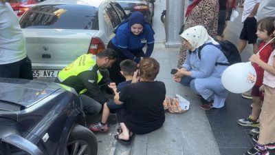 Samsun’un İlkadım ilçesinde otomobilin çarptığı 5 yaşındaki çocuk hafif şekilde