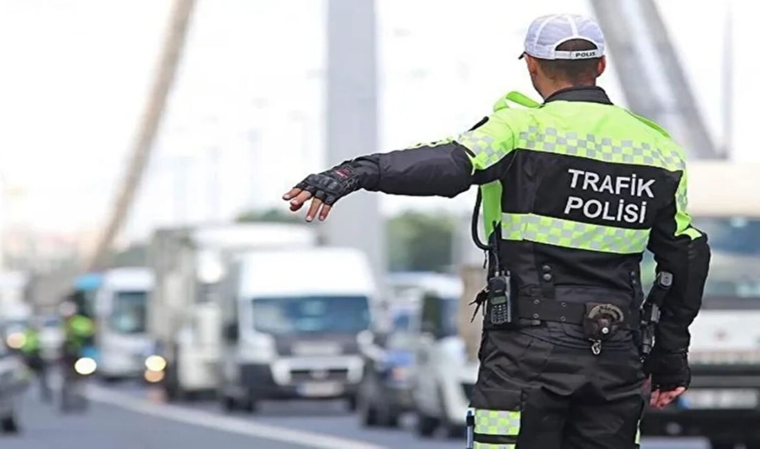 Karabük-Yenice kara yolunda tünel içinde hatalı sollama yapan sürücü, karşı